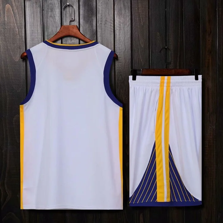 9200206143_1861772048