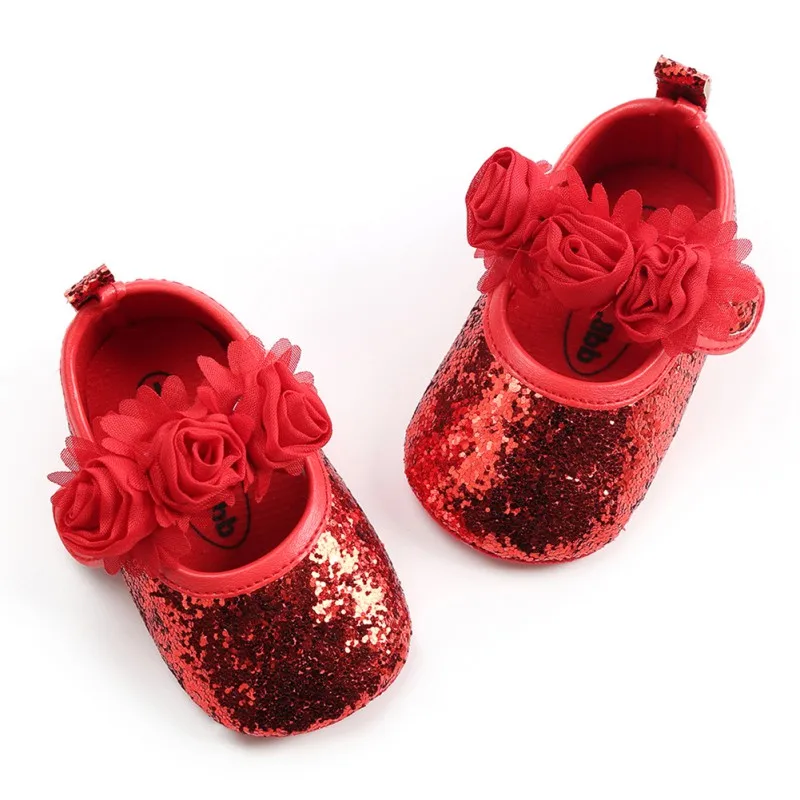 Весенне-осенние детские ботинки мокасины для новорожденных девочек; ботиночки для новорожденных; кожаная обувь для малышей; Первые ходунки