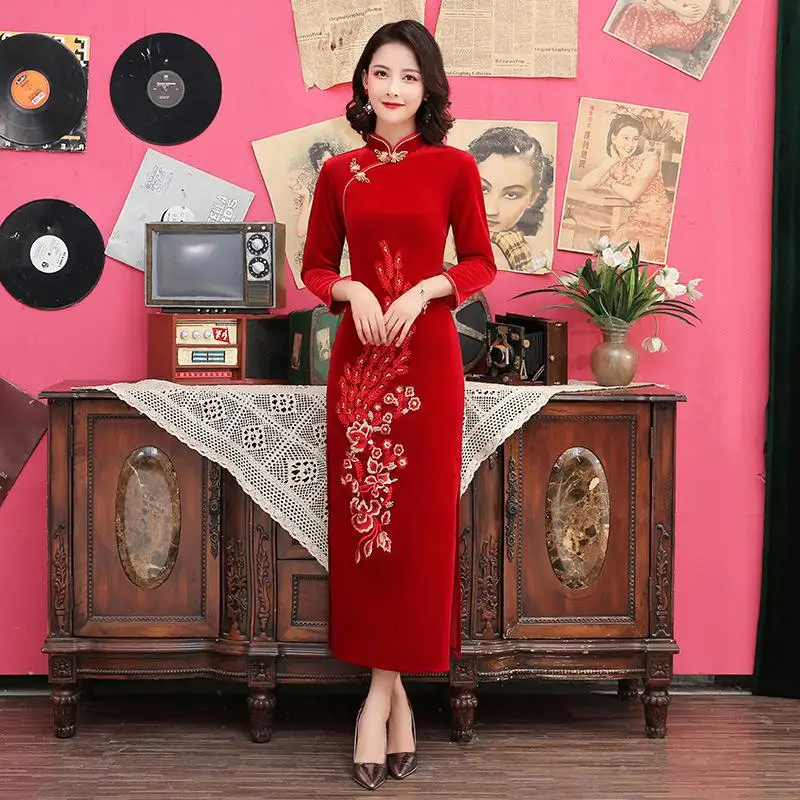Китайский стиль для женщин Qipao Мандарин воротник длинный Cheongsam Винтаж Кнопка Сексуальная Высокая Сплит Vestidos плюс размер 3XL 4XL 5XL - Цвет: Red