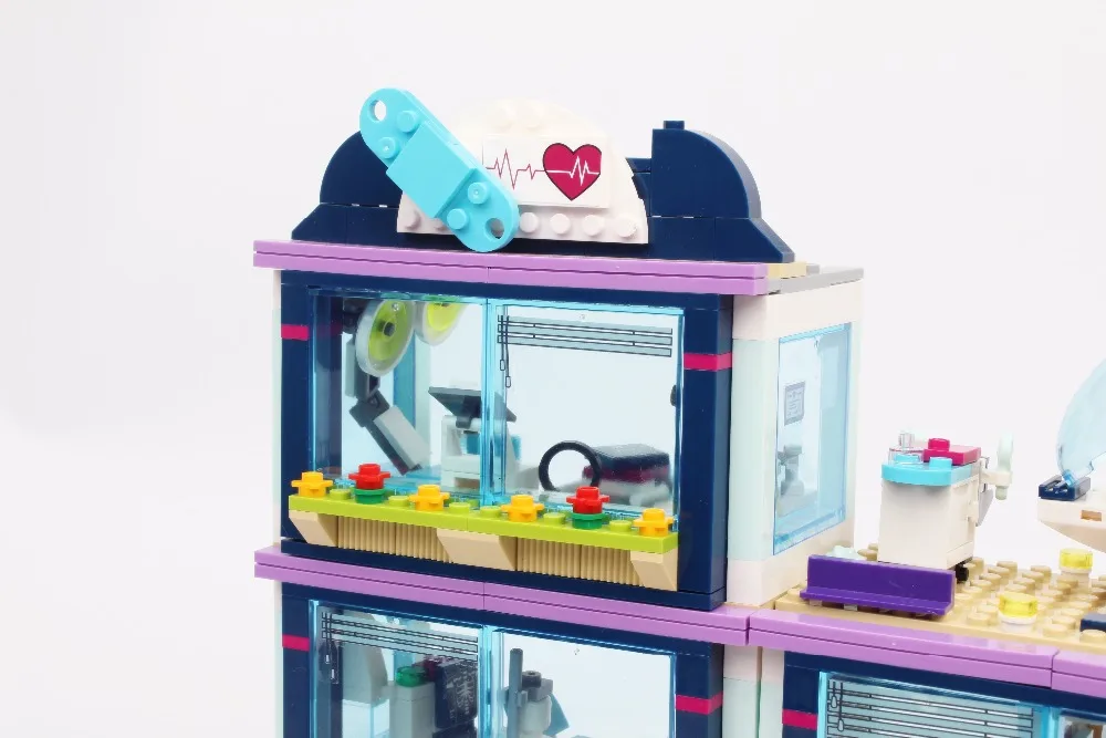 Серия 01039 Friends Girl, строительные блоки, 932 шт., кирпичи, игрушки, Heartlake больница, кирпичи, игрушки для девочек, модели, наборы, совместимые 41318