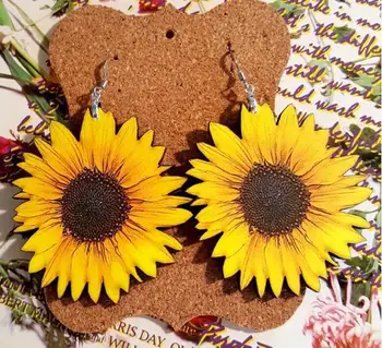 

New 1 Pair Fresh Charming Sunflowers Earrings For Women Lovely Cute Simplicity Style Daisy Flower Trendy Earrings