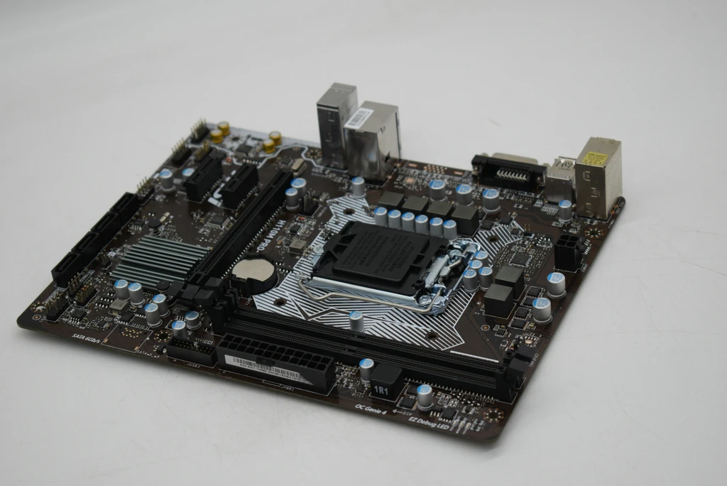 Для MSI H110M PRO-D оригинальная подержанная материнская плата