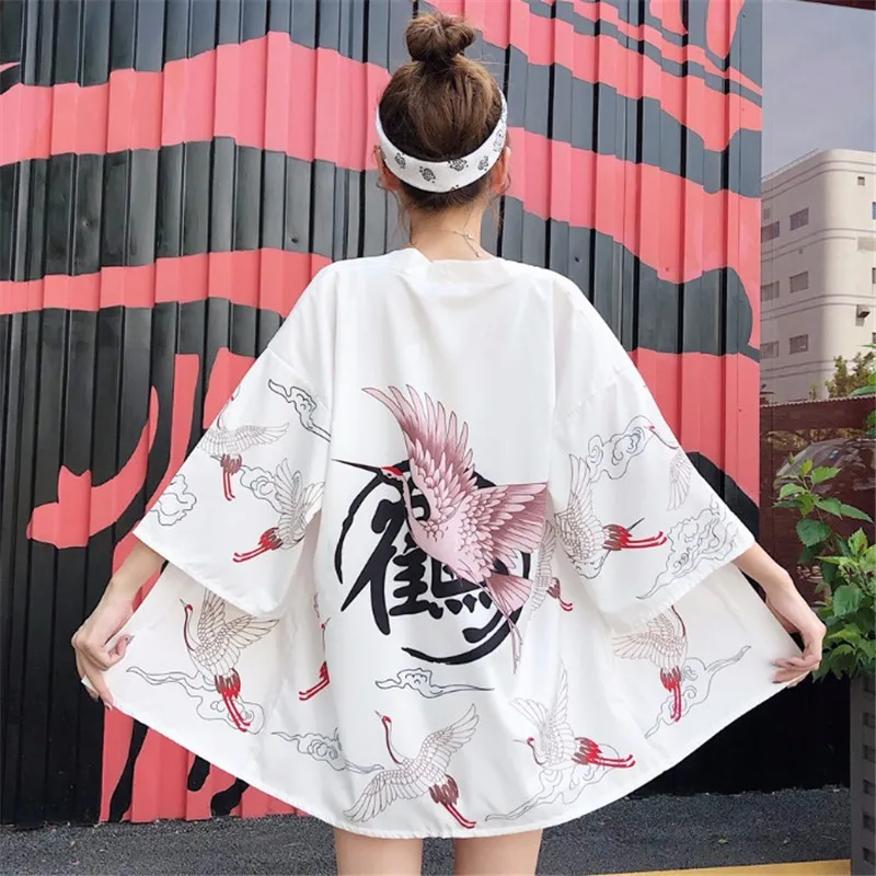 

Lychee Japan Style Hit Color Kimono Women Cardigan Long Sleeve Summer Kimono Women Cardigan Crane Cloud Print Lady Cardigan