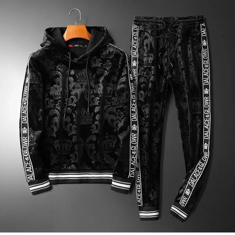 

European Station Casual Hooded Velvet Long Sleeve Pants Set Men 's New Autumn and Winter Sports Printed Sweater Two Piece Set fo
