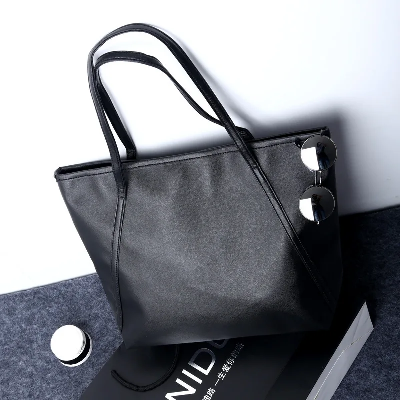 

2019 Autumn New Style Europe And America Fashion Large Bag Toothpick Pattern Shoulder Bag Solid Color Handbag Large Bag