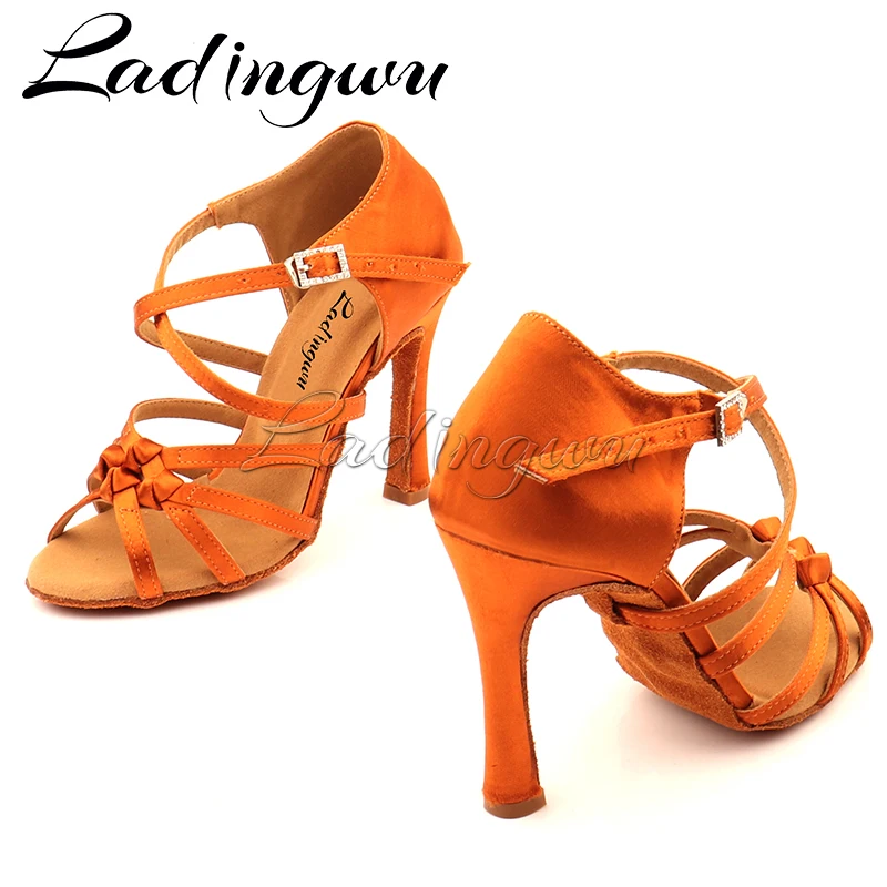 รูปสินค้า รองเท้าเต้นรำสตรี 4 สายรัด ผ้าไหมซาติน คลาสสิก สำหรับ Latin & Ballroom