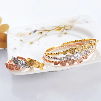 

Three Gold Colors Round shape Bangle Ring Sets Fashion Dubai Bridal Jewelry Sets For Women Wedding brincos para as mulheres
