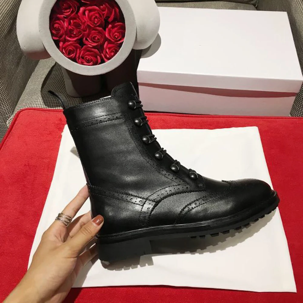 

Women's Boots 2019 Genuine Leather Ankle Boots Fashion Short Boots Autumn Lace-Up Motorcycle Boots Low Heels Ladies Shoes Woman