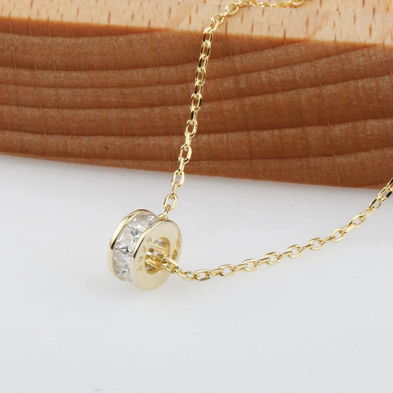 

High Grade Sense S925 Silver Zircon Full of Crystals Circle Necklace Women's Choker Versatile Small Fresh New Orientation Zircon