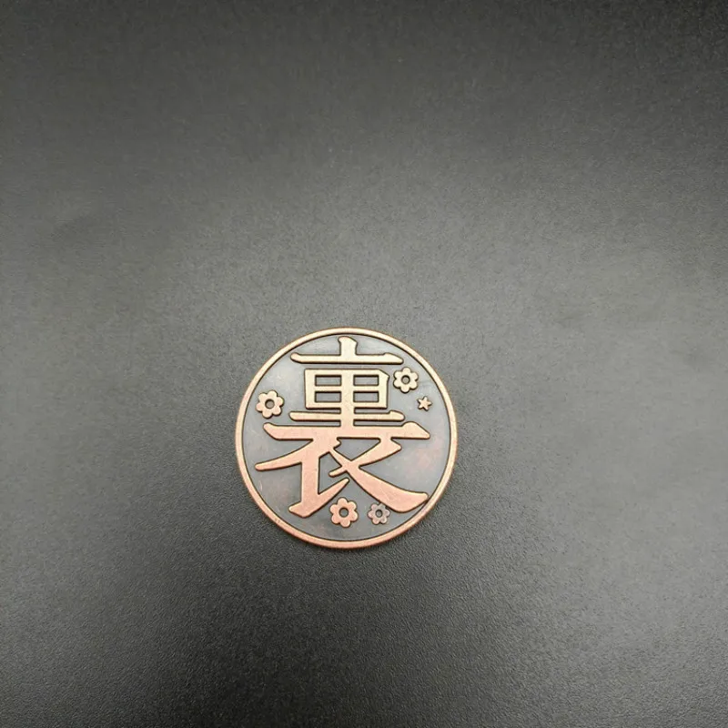 Anime Demon Slayer Coin Kimetsu No Yaiba Tsuyuri Kanao Kochou Shinobu Collection Alloy Metal Tokens Commemorative Coins Props