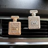 Botella de Perfume de diamante para decoración Interior de coche, ambientador con Clip, difusor de Aroma, accesorios para coche ► Foto 1/6