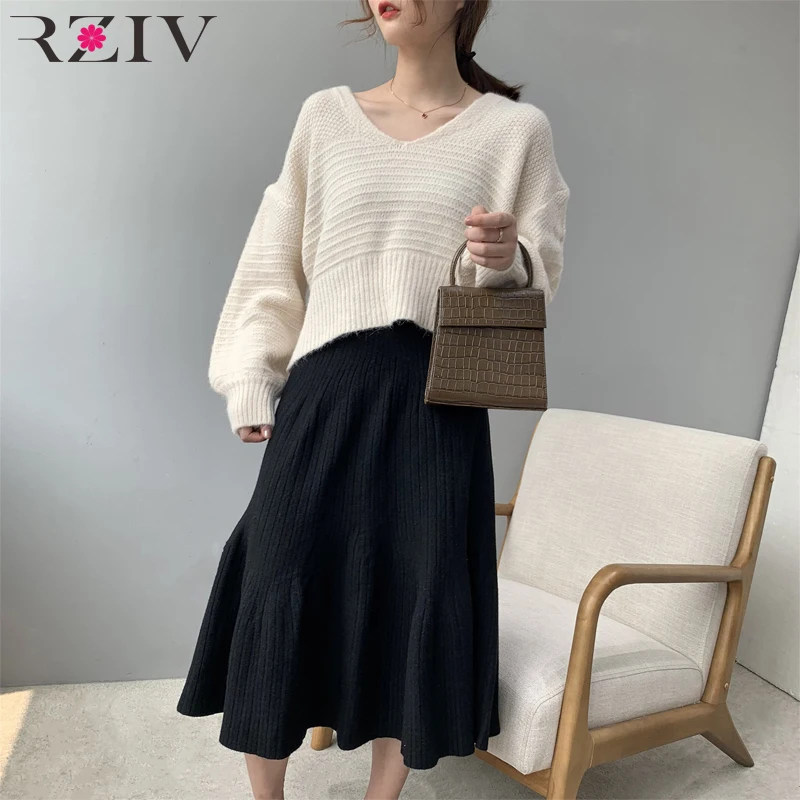 

RZIV Autumn and winter women's skirt casual solid color pleated knit skirt