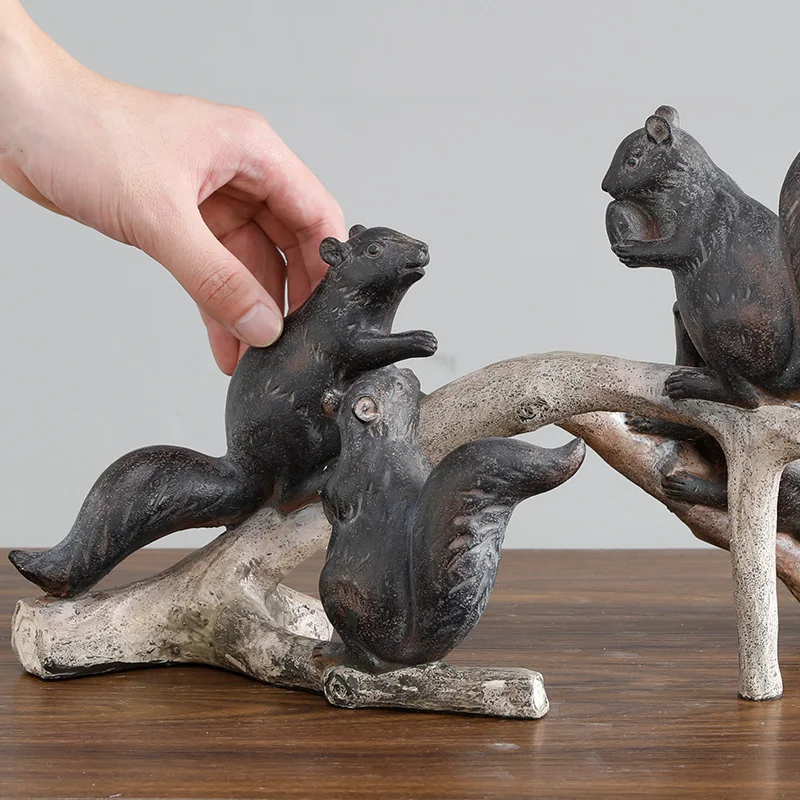 

Three Cute Squirrels Standing On A Branch Eating Pine Cones Figurines Resin Home Decorative Tabletop Room Figure Adornment Gifts
