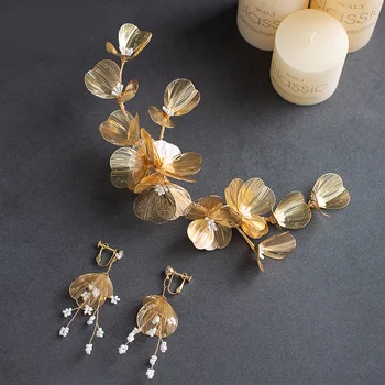 

Baroque Forehead Head Jewelry Gold Metal Flower Tiara Earrings Sets Bridal Wedding Hair Accessories for Women Headpiece
