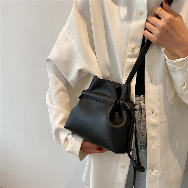 Mini Pu Leather Drawstring Crossbody Bags for Women 2021 Branded Trendy Shoulder Handbags and Purses Party Totes