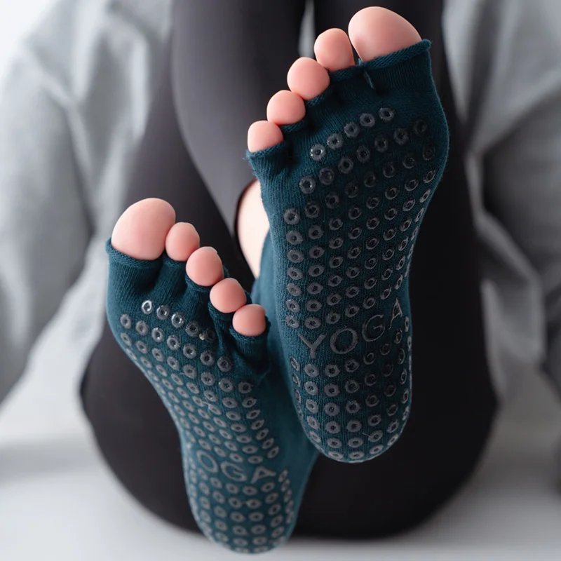 Women Five Toe Pilates Socks Ladies Anti-Slip Breathable Yoga Socks Cotton Elasticity Fitness Ballet Dance Sock for Yoga Gym yoga socks