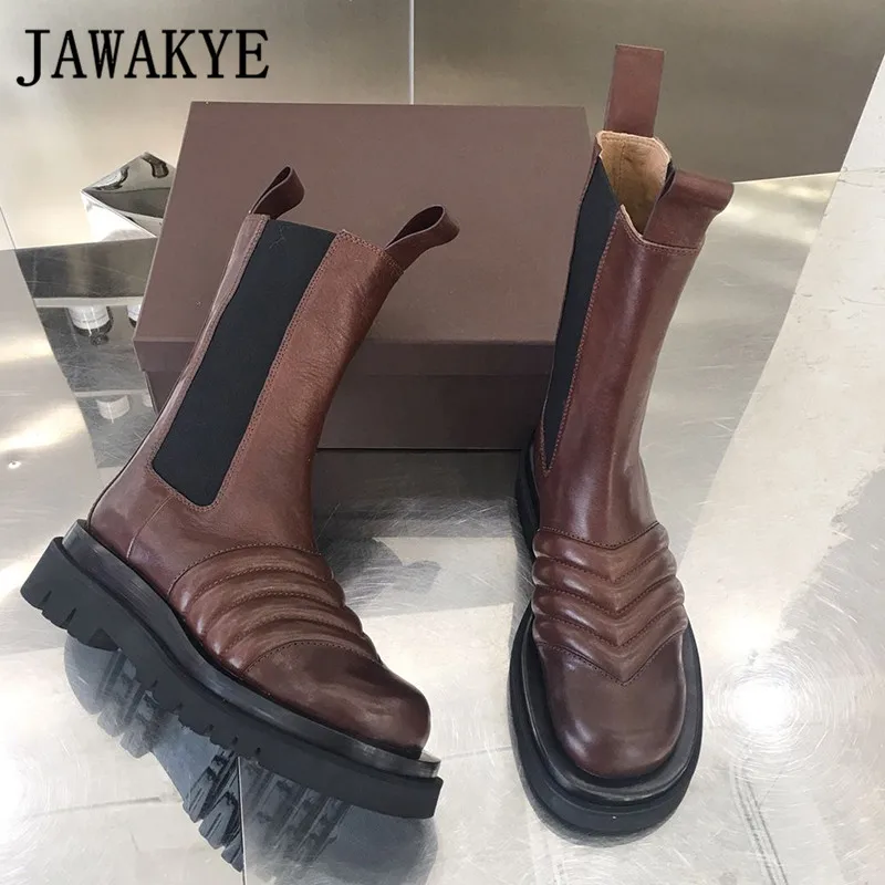 New Corrugated Round toe Thick bottom ankle Boots for women brown black wave Leather Runway Shoes flat Motorcycle Martin boots
