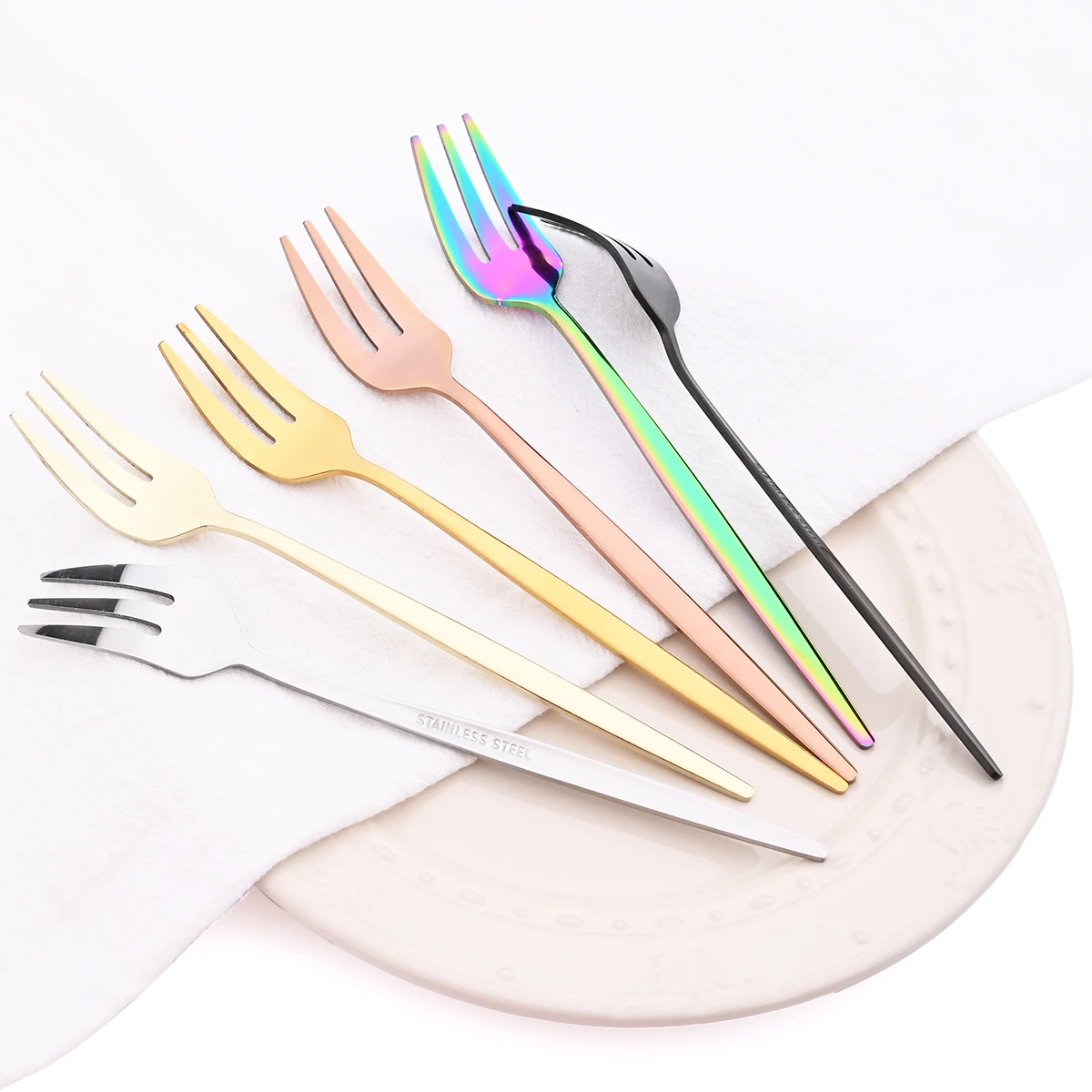 Description Picture 3 of item4Pcs Gold Fruit Cake Dinnerware Set Mirror Stainless Steel Tea Fork Set Snack Dessert Fork Small Salad Cutlery Kitchen Utensils