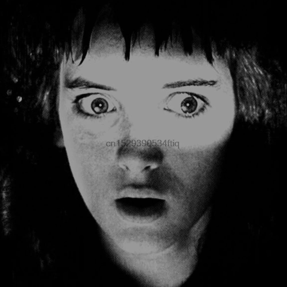 Bettlejuice черная футболка Lyidia winona rider |