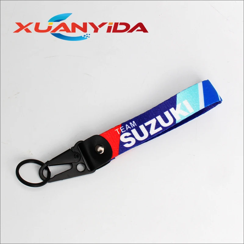 Motorcycle keychain for akrapovic momo tein jdm viv travel bag home personal decoration with hanging buckle JDM MOMO TEIN AKRAP - Название цвета: SUZUKI