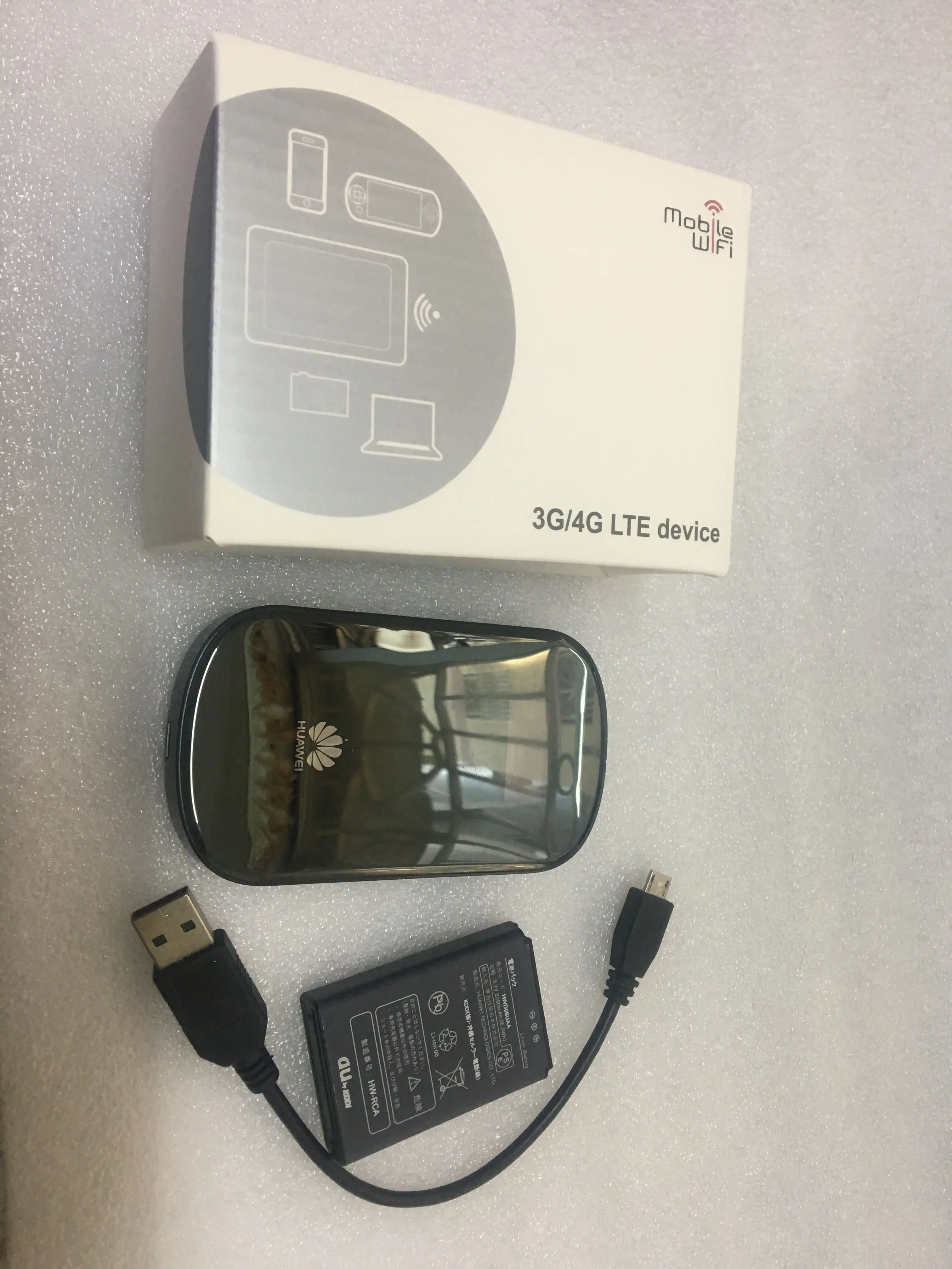  HUAWEI E587 Unlocked 3G Mobile Portable Router 43.2Mpbs Pocket WiFi Wireless Hotspot with SIM card 