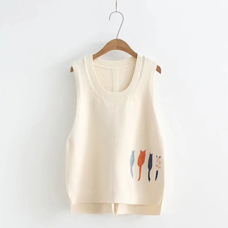 Autumn Cute Cat Embroidery Knit Pullover Sweater Women Solid Color Sleeveless Female Vestido Casual Sweet Sweater Vest Z110 - Цвет: beige