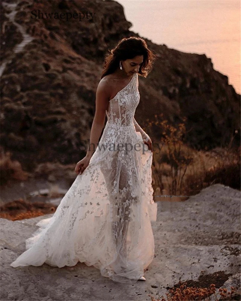 

Summer Sexy Lace Country Wedding Dresses A Line One Shoulder Illusion Thigh High Slit Side Bride Long Boho Beach Wedding Dress