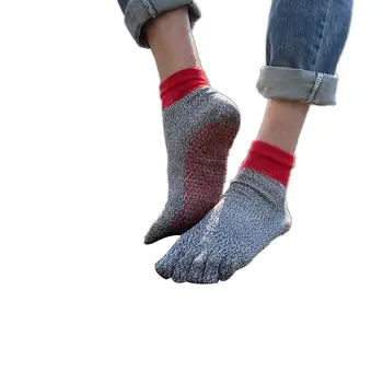 

Grade 5 Cut Resistant Socks Wear-Resistant Silicone Outdoor High-Strength Anti-Stab Beach Socks Five-Finger Socks