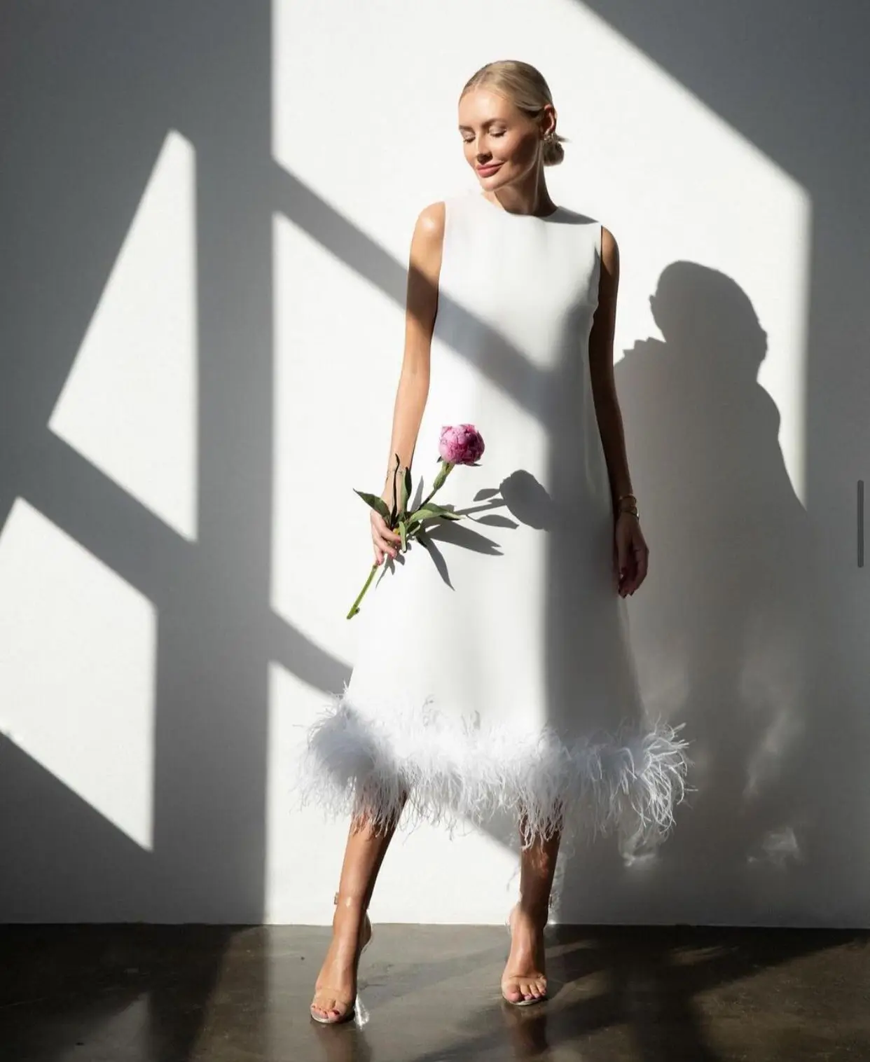 LORIE 2021 Saudi Arabia Black Prom Dresses O Neck Hollow Back adjustable Bow Satin Feather Tea Length Straight Evening Gowns