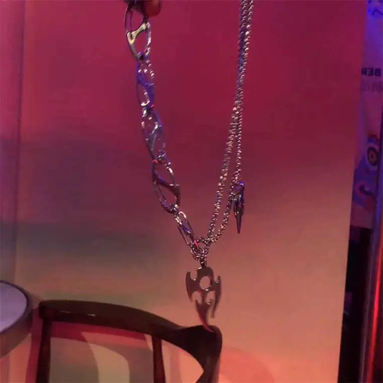 12327592376_35108646