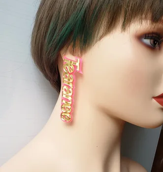 

2020 New Fashion Products Name Letter Stud Earrings for Women Acrylic Custom Name Earrings Jewelry