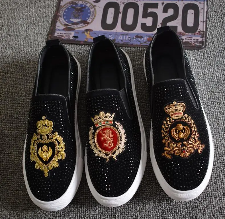 Moccasins-Shoes Loafers Rhinestone Suede-Leather Casual Mens Flats Embroidery Fashion