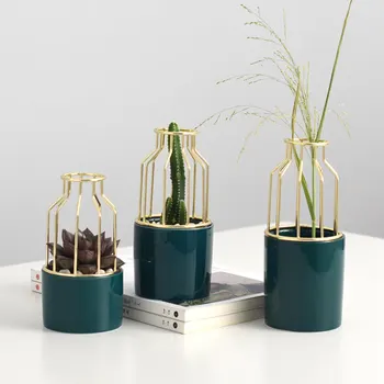 

Nordic Home Retro Minii Vase Metal Wrought Iron Flower Vase Ceramic Small Vase Desktop Decoration jarrones