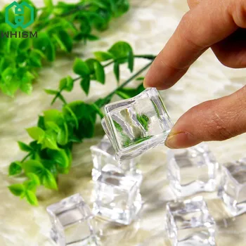 

WHISM 5Pcs Fake Ice Cubes Reusable Artificial Acrylic Crystal Cubes Whisky Drinks Display Photography Props Wedding Party Decor