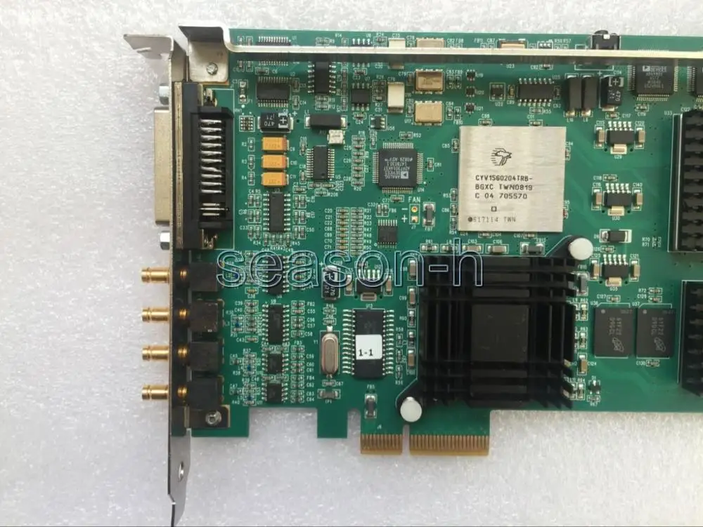 AJA KONA 3 Capture PCIe Z-OEM-2KE-R0 HD-3G carte de capture vidéo utilisé 