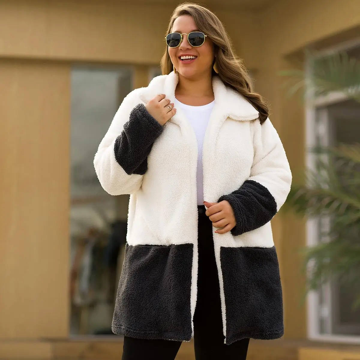 

XL-4XL Autumn Winter Big Size Soft Velvet Coats Cardigan Casual Large size Women Loose Cardigans Jacket Plus size Long Warm Coat