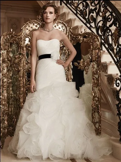 Casamento bruidsjurk bal bloemen vestido de noiva renda 2018 sexy modieuze lange gratis verzending moeder van de bruid jurken Casamento bruidsjurk bal bloemen vestido de noiva renda 2018 sexy modieuze lange gratis verzending moeder van de bruid jurken