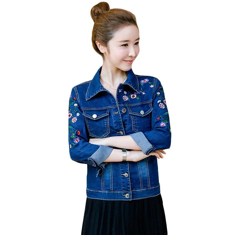 UHYTGF 2023 Denim Jacket Women Flower Embroidery Short Jeans Coat Womens Fashion Cotton Autumn Clothing Single breasted Coats autumn womens jeans fashion slim push up mid waist stacked jeans woman casual skinny denim blue pants femme pantalon streetwear