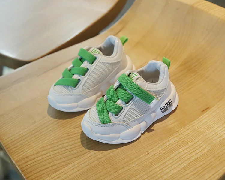 Tenis Infantil/повседневная детская обувь на плоской подошве для девочек; обувь для школьников; популярные удобные кроссовки из сетчатой ткани; большой ремешок с кружевом