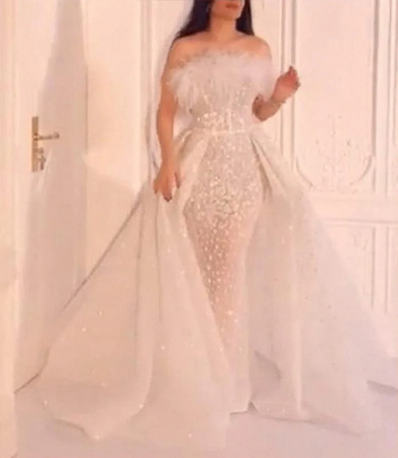 

Женское вечернее платье без бретелек, с блестками