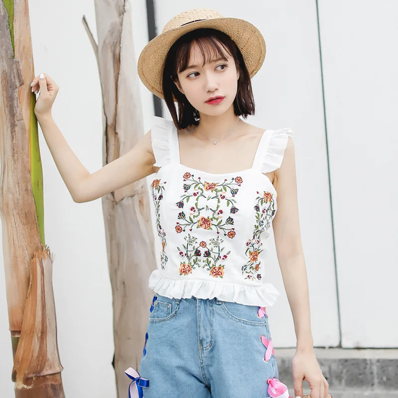 

High Quality Embroidery Retro National Wind Embroidered Camisole