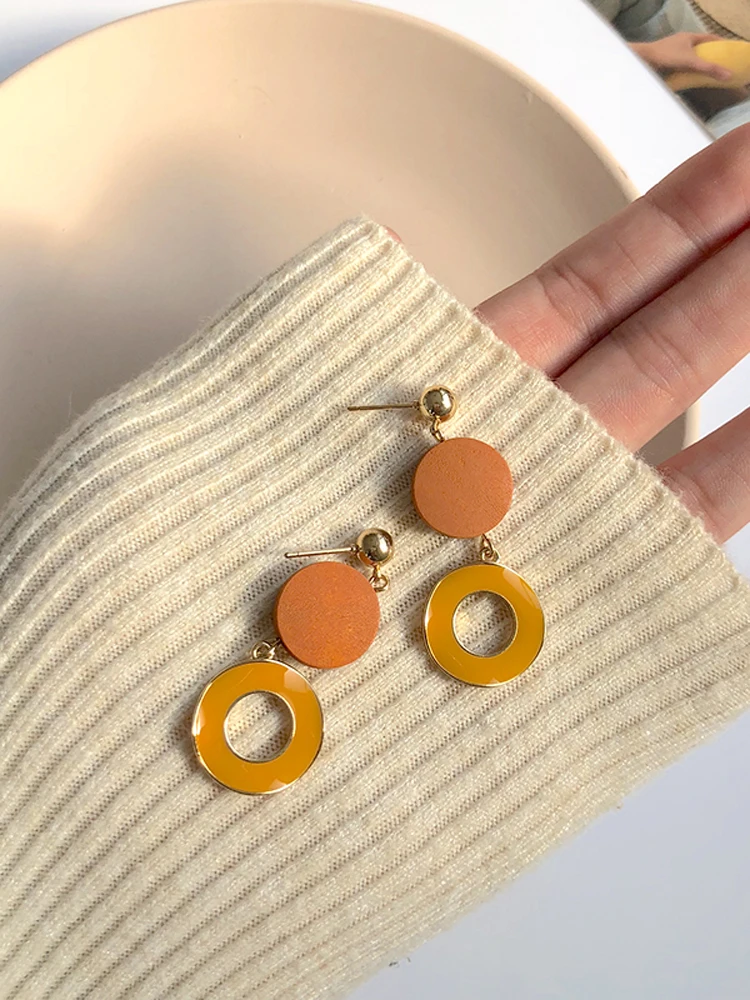 Hot selling Delicate Enamel Coating Drop Earrings Winter Trendy Cloth Resin Pompon Flower Hairball Earrings For Girl Women Gifts