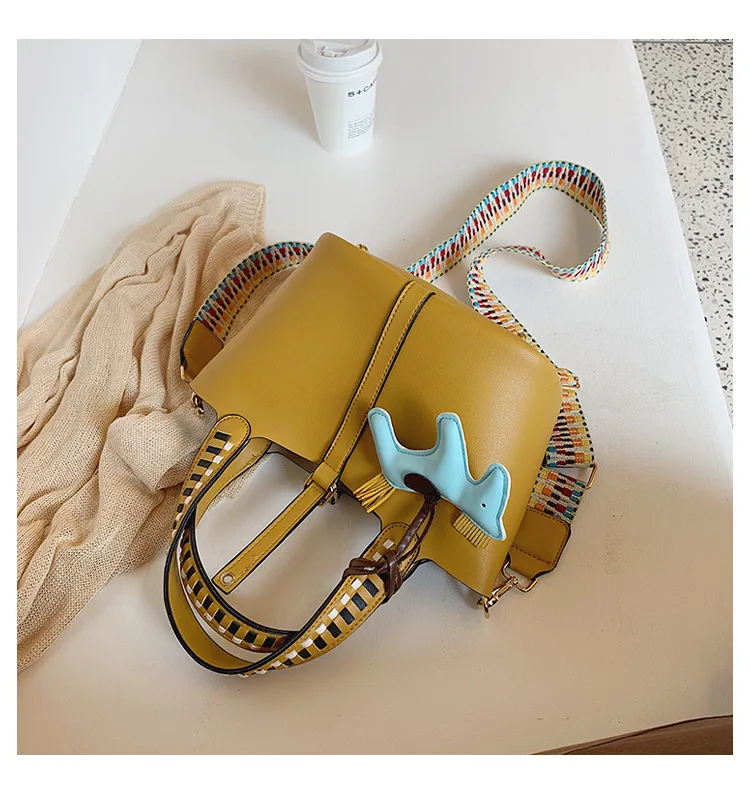 Women's Fashion Composite Bag 2pcs Female Leather Handbags Top Handle Bucket Bags Colorful Strap Crossbody Bag With Horse Tassel (19)