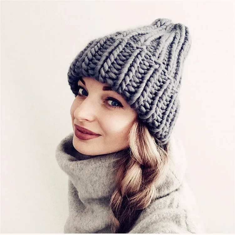 Женская вязаная шапка на осень и зиму, модная плотная однотонная шапка, теплая Новая вязаная шапка из грубой шерсти