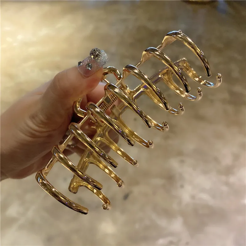 2021 NEW Metal Barrettes Women Fashion Hair Claws Gunmetal Hair Clips Hairpins Lady Hair Accessories Ornaments Crab Octoups