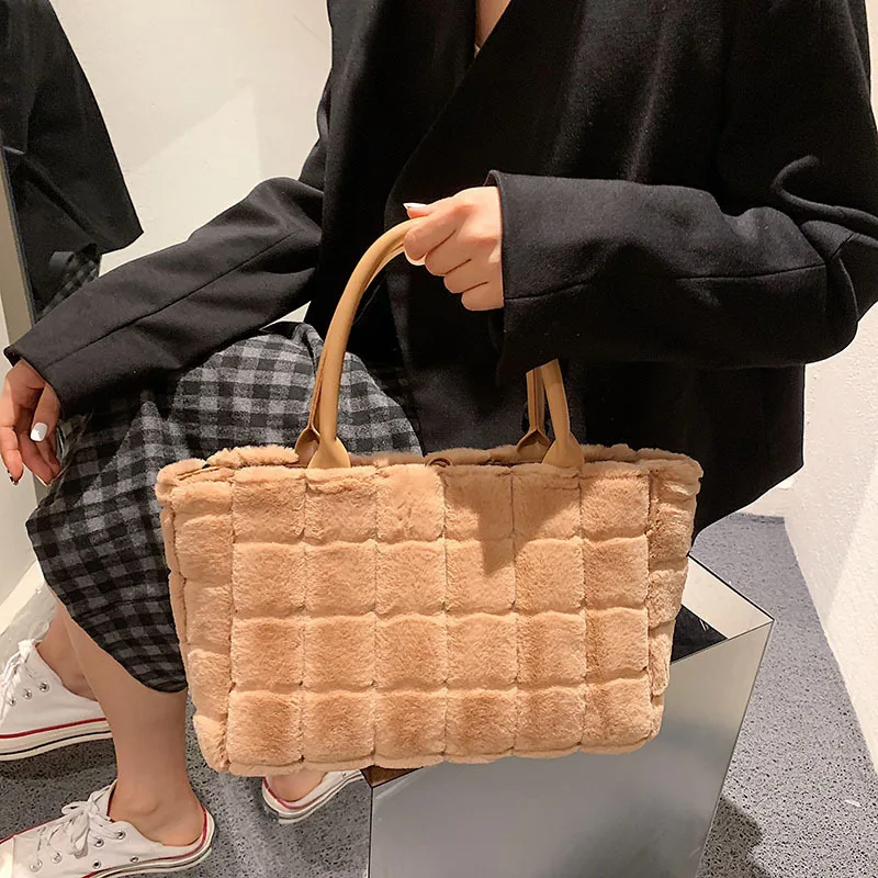 bag-for-women-leadies-hand-bag-bolsos-con-asa-bolsas-de-mujer-de-lujo-marcas-plush-bag-lattice-bag-fashion-versatile-tote-bag