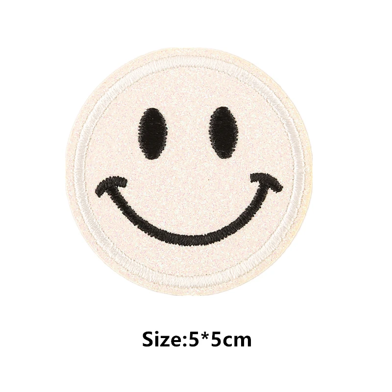 1Pcs Round Expression Smiley Face Patch Clothes Iron on Embroidered Sew Applique Cute Fabric Badge Garment Apparel Accessories 