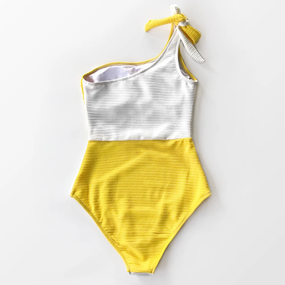 CUPSHE Green And White Colorblock One Shoulder One Piece Swimsuit 2020