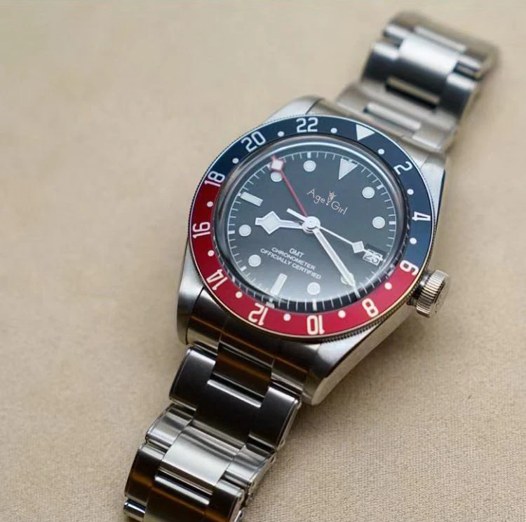 

Luxury Brand New Men Automatic Mechanical Watch Black Bay Red Blue Ceramic Bezel Stainless Steel Sapphire GMT Waterproof AAA+