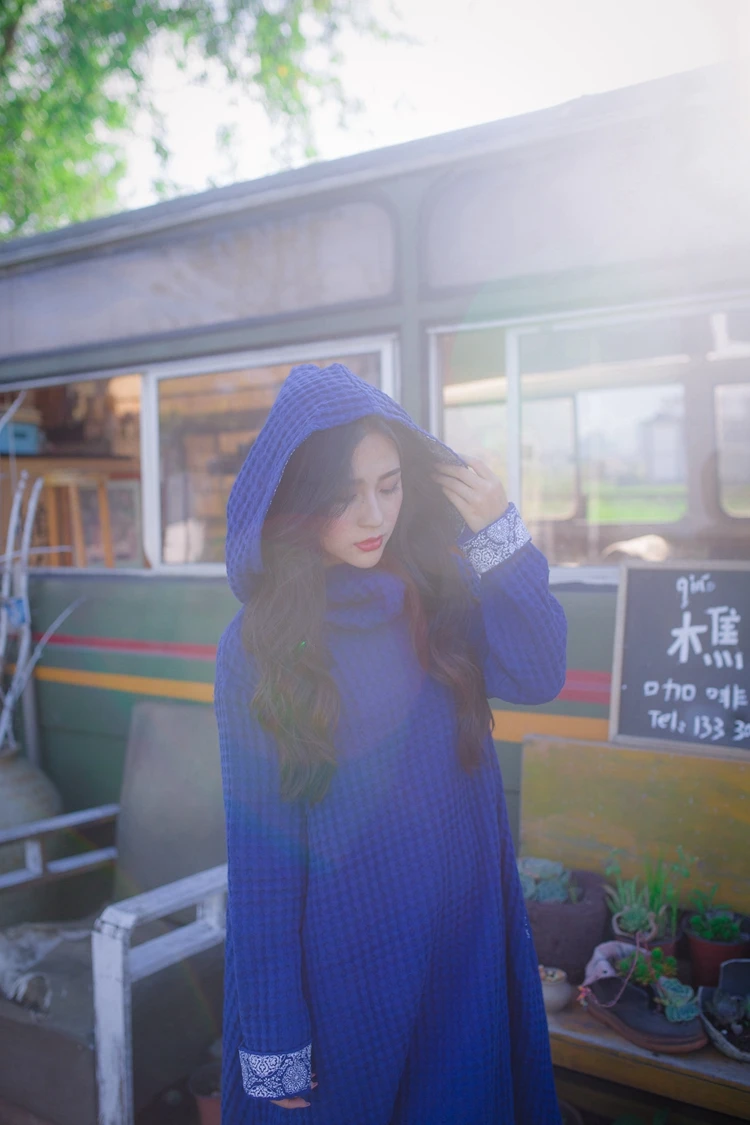 Autumn winter long maxi dresses plus size women vintage blue white porcelain cuffs patchwork hooded witch sorceress poncho robes
